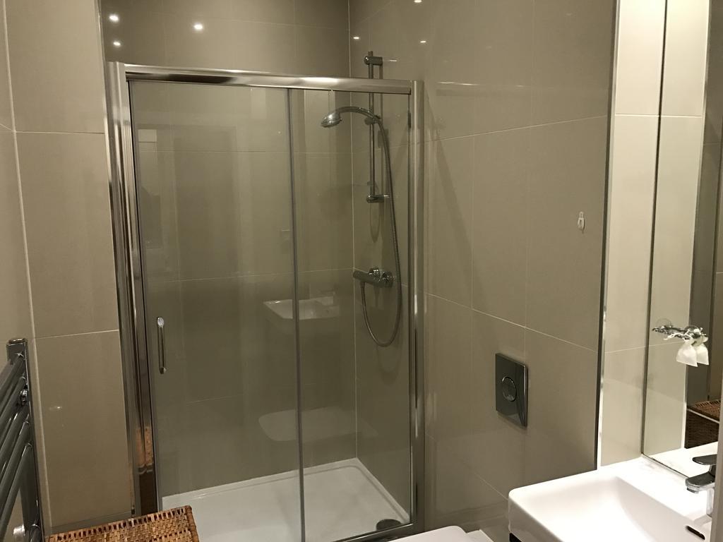 Leamington Spa Serviced Apartments - Villiers House Bagian luar foto